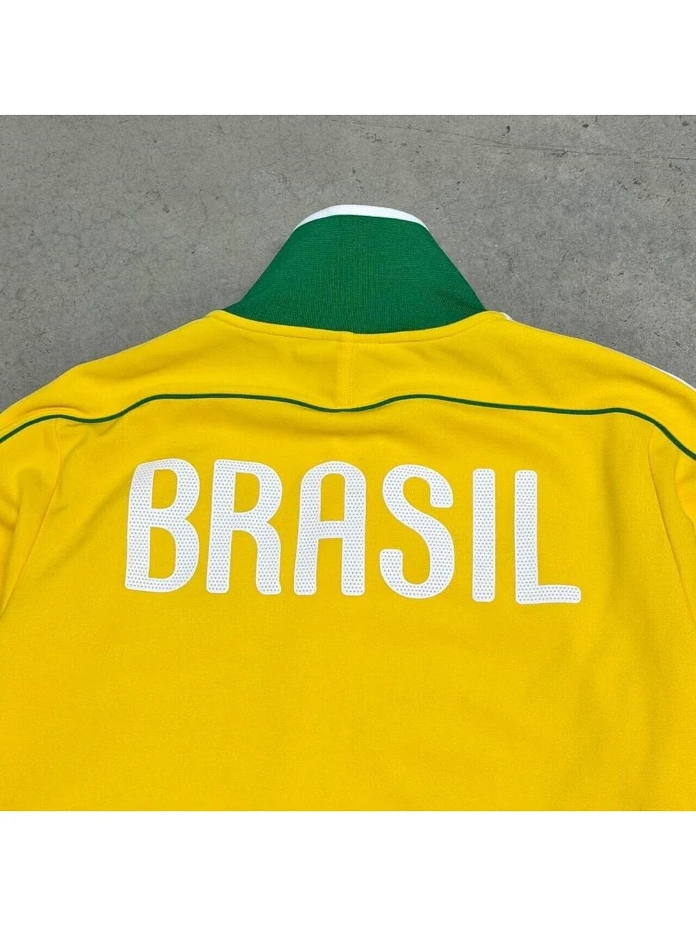 2014 BRAZIL N98 Nike Football Soccer Jacket 589852-703 Men’s Medium Yellow Green